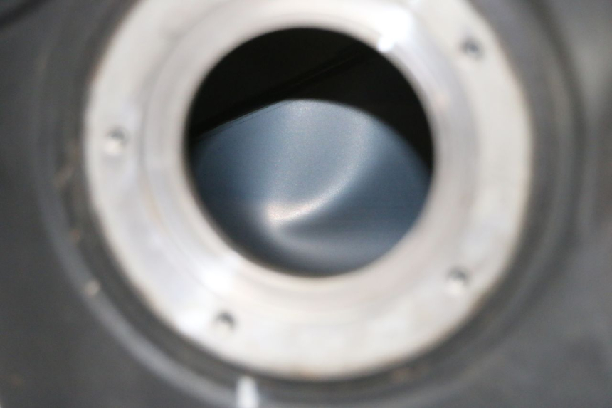 photo de SERBATOIO CARBURANTE  SUZUKI GSR 750 (2011 - 2017)