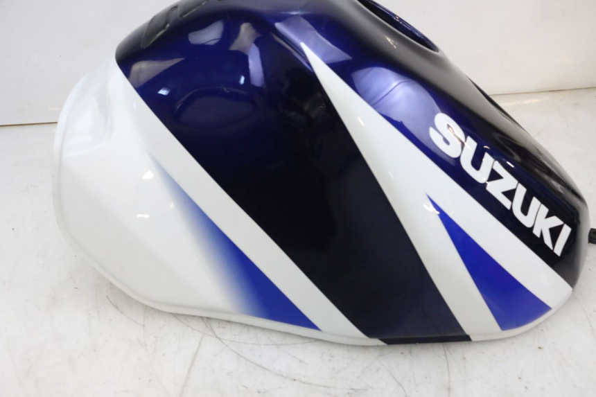 photo de SERBATOIO CARBURANTE  SUZUKI GSXR GSX-R 1000 (2003 - 2004) - Dettaglio del componente
