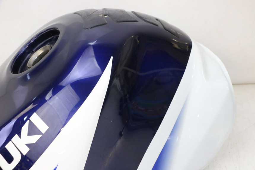 photo de SERBATOIO CARBURANTE  SUZUKI GSXR GSX-R 1000 (2003 - 2004) - Vista principale
