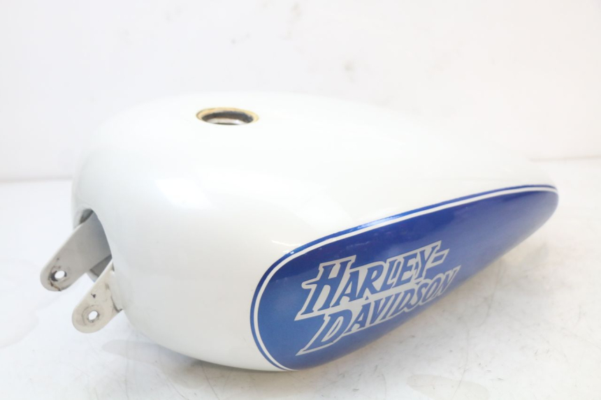 photo de SERBATOIO CARBURANTE  HARLEY DAVIDSON SPORTSTER XL CUSTOM 883 (1999 - 2006)