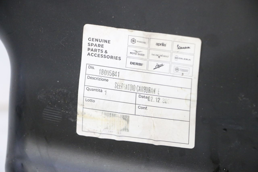 photo de SERBATOIO CARBURANTE  PIAGGIO MP3 HPE 310 (2024 - 2025)