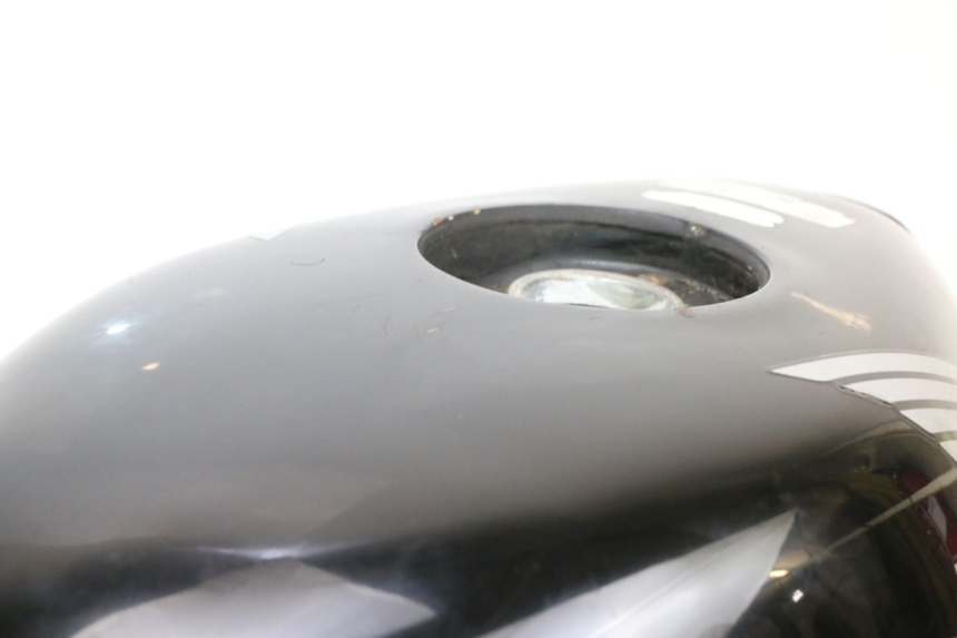 photo de SERBATOIO CARBURANTE  HONDA NSR R 125 (1994 - 2003) - Zoom qualità usato