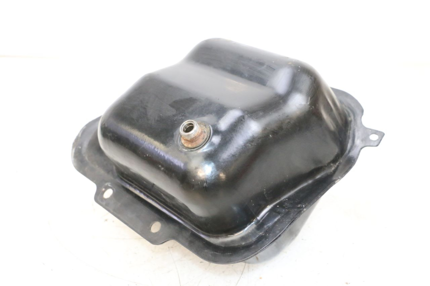 photo de SERBATOIO CARBURANTE SYM ORBIT 2 4T 50 (2008 - 2017) - Altra angolazione