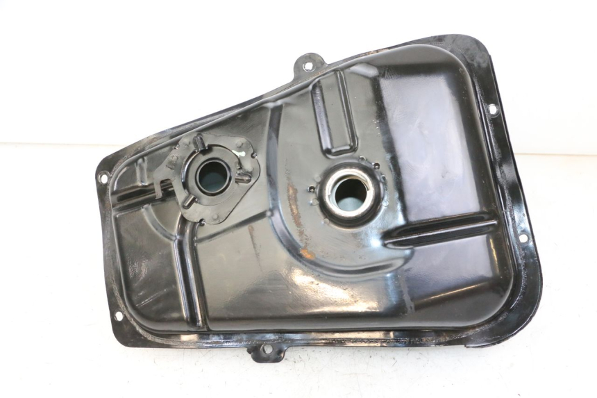 photo de SERBATOIO CARBURANTE  PEUGEOT TWEET PRO CARGO 50 (2018 - 2020)