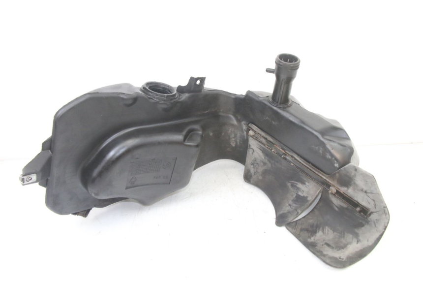 photo de SERBATOIO CARBURANTE  PIAGGIO VESPA GRANTURISMO 125 (2003 - 2007)