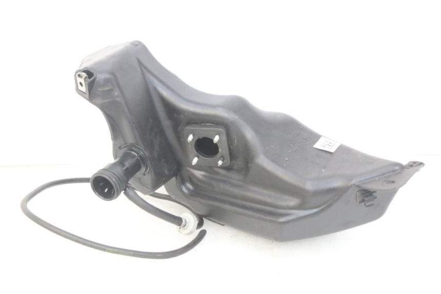 photo de SERBATOIO CARBURANTE PIAGGIO VESPA PRIMAVERA 2T 50 (2013 - 2018)
