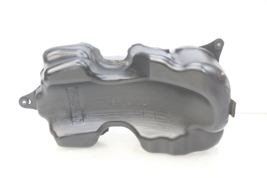 photo de SERBATOIO CARBURANTE SUZUKI SIXTEEN 125 (2008 - 2010)