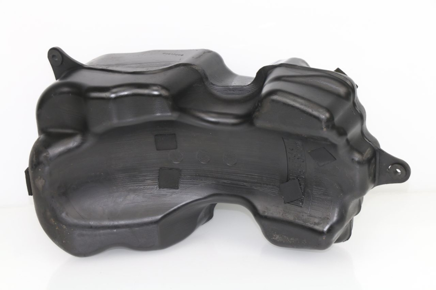 photo de SERBATOIO CARBURANTE SUZUKI SIXTEEN 125 (2008 - 2010)