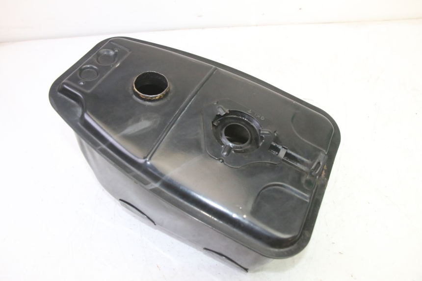 photo de SERBATOIO CARBURANTE  PEUGEOT SPEEDAKE 50 (1995 - 1997)