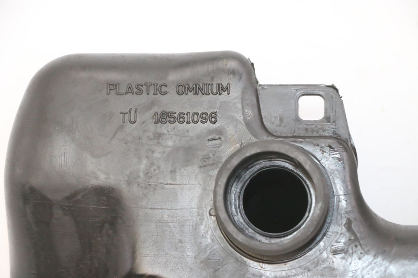 photo de SERBATOIO CARBURANTE  PEUGEOT SPEEDFIGHT 2 LC 50 (2000 - 2009)