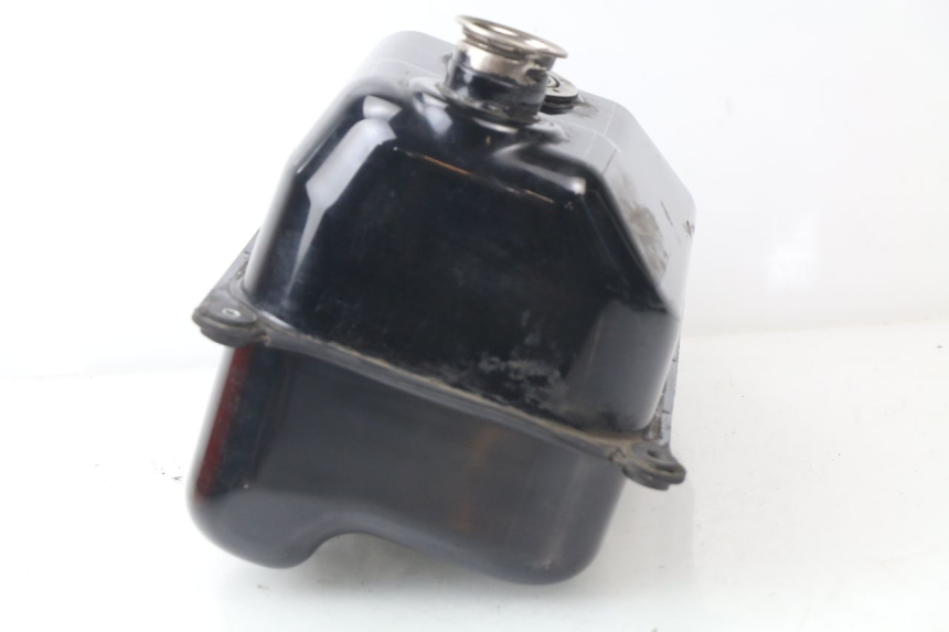photo de SERBATOIO CARBURANTE SUZUKI AN BURGMAN 400 (2006 - 2010)