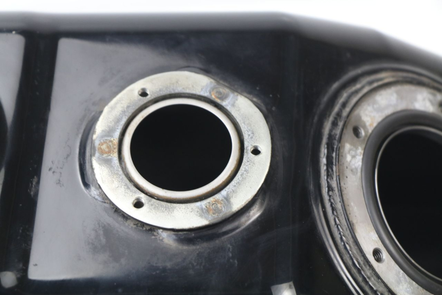 photo de SERBATOIO CARBURANTE SUZUKI AN BURGMAN 400 (2006 - 2010)