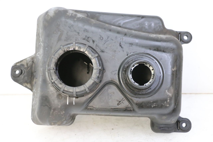 photo de SERBATOIO CARBURANTE  SUZUKI BURGMAN 125 (2015 - 2017)
