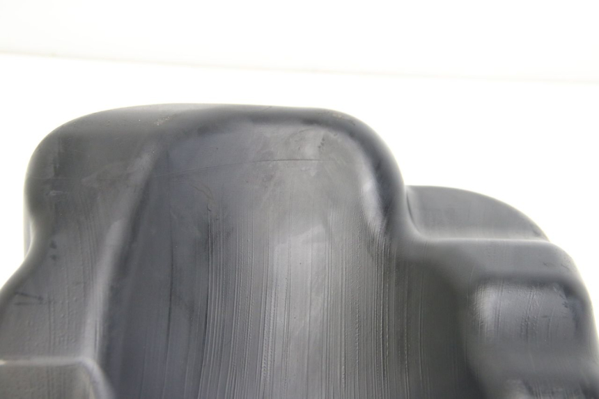 photo de SERBATOIO CARBURANTE SUZUKI SIXTEEN 125 (2008 - 2010)