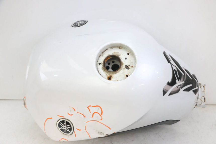 photo de SERBATOIO CARBURANTE  YAMAHA XJ6 ABS 600 (2008 - 2016)
