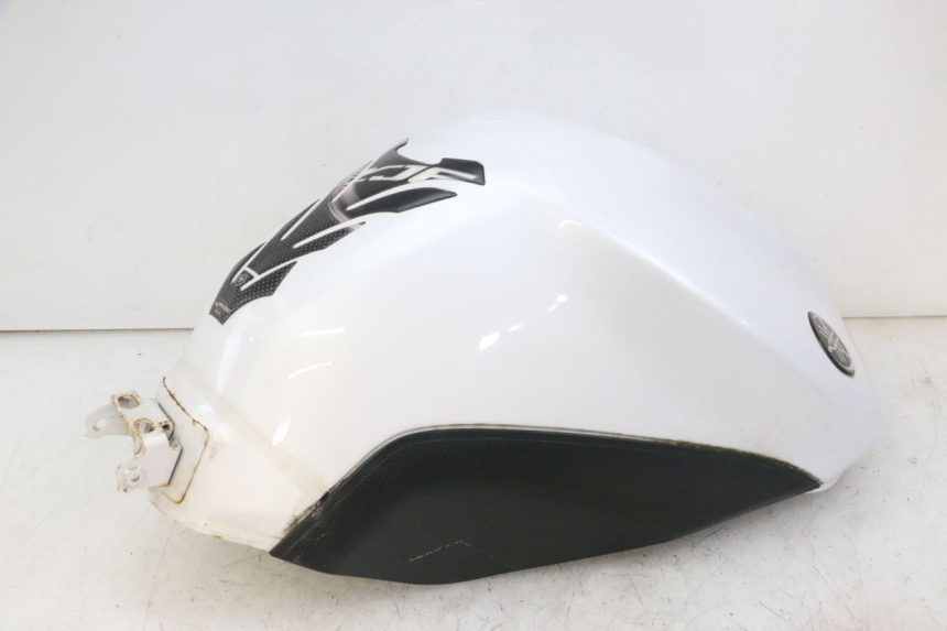 photo de SERBATOIO CARBURANTE  YAMAHA XJ6 ABS 600 (2008 - 2016)