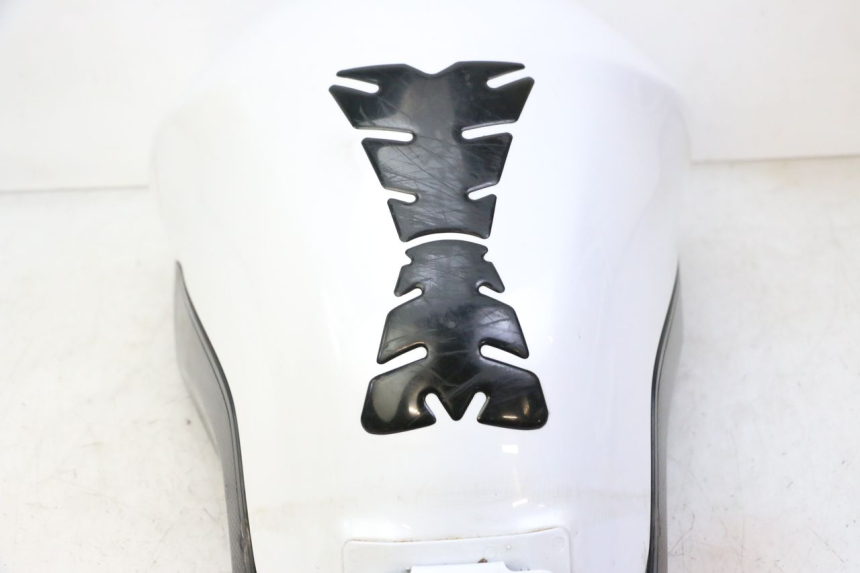 photo de SERBATOIO CARBURANTE  YAMAHA XJ6 ABS 600 (2008 - 2016)