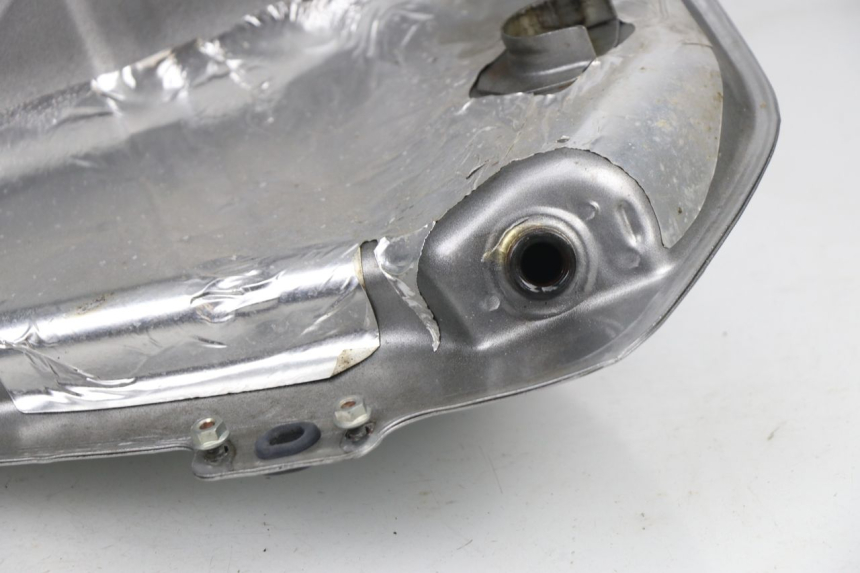photo de SERBATOIO CARBURANTE  HONDA XLV VARADERO 125 (2000 - 2006)