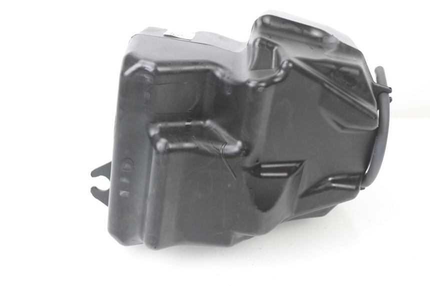 photo de SERBATOIO CARBURANTE YAMAHA AEROX 4 50 (2018 - 2020)
