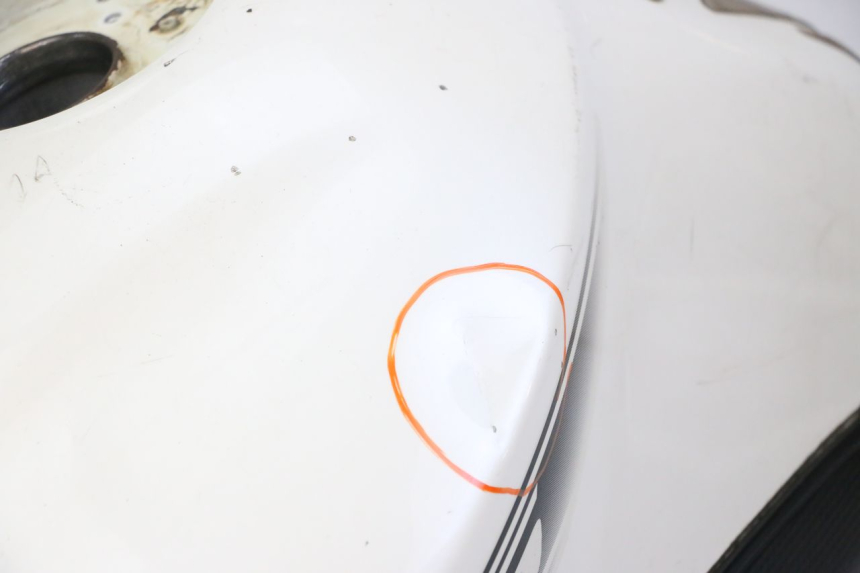 photo de SERBATOIO CARBURANTE  YAMAHA XJ6 ABS 600 (2008 - 2016)