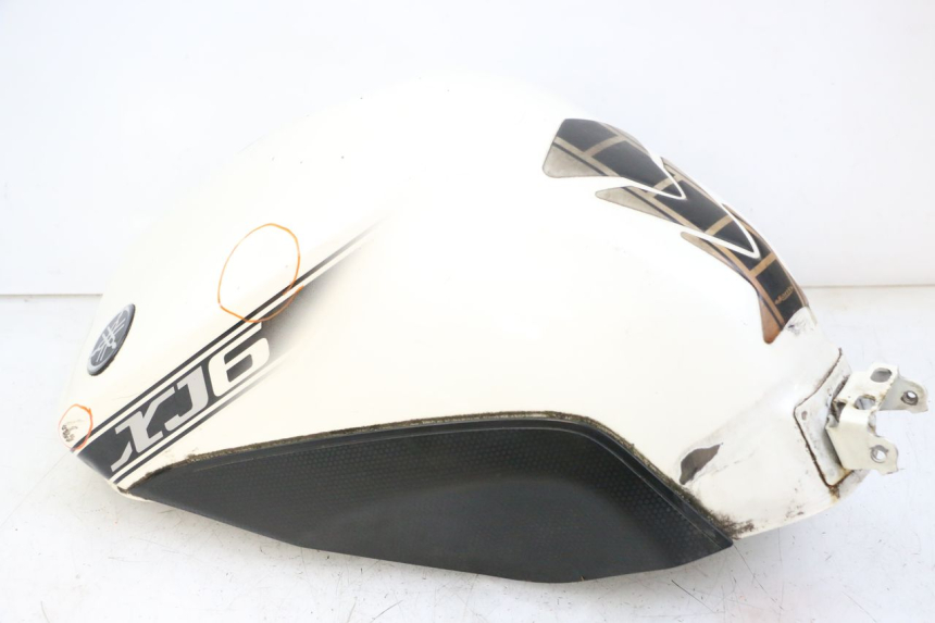 photo de SERBATOIO CARBURANTE  YAMAHA XJ6 ABS 600 (2008 - 2016)