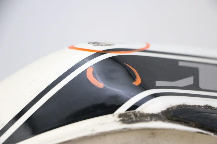 photo de SERBATOIO CARBURANTE  YAMAHA XJ6 ABS 600 (2008 - 2016)