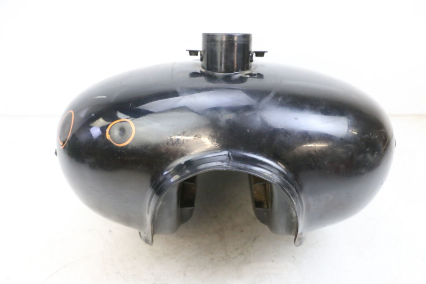 photo de SERBATOIO CARBURANTE  KYMCO ZING 125 (1997 - 2003) - Angolazione alternativa