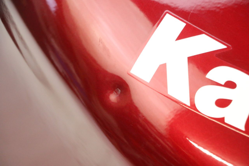 photo de SERBATOIO CARBURANTE  KAWASAKI ZR 7 750 (1999 - 2001) - Angolazione alternativa