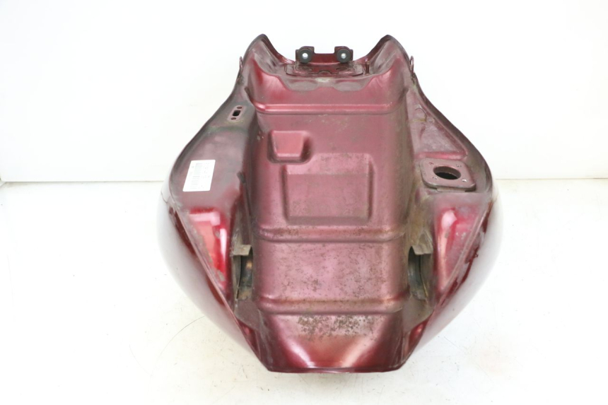 photo de SERBATOIO CARBURANTE  KAWASAKI ZR 7 750 (1999 - 2001) - Dettagli dei punti di fissaggio