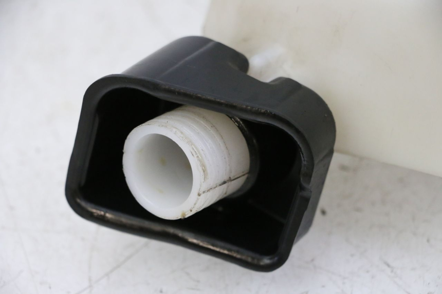 photo de SERBATOIO OLIO PEUGEOT CITYSTAR 50 (2013 - 2017)