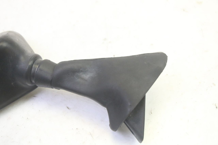 photo de SPECCHIO DESTRO KAWASAKI GPZ RX 1000 (1986 - 1988) - Stato della superficie e materiale