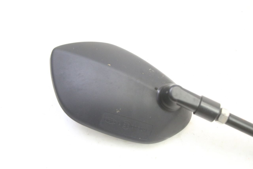 photo de SPECCHIO DESTRO SUZUKI GSR 750 (2011 - 2017)