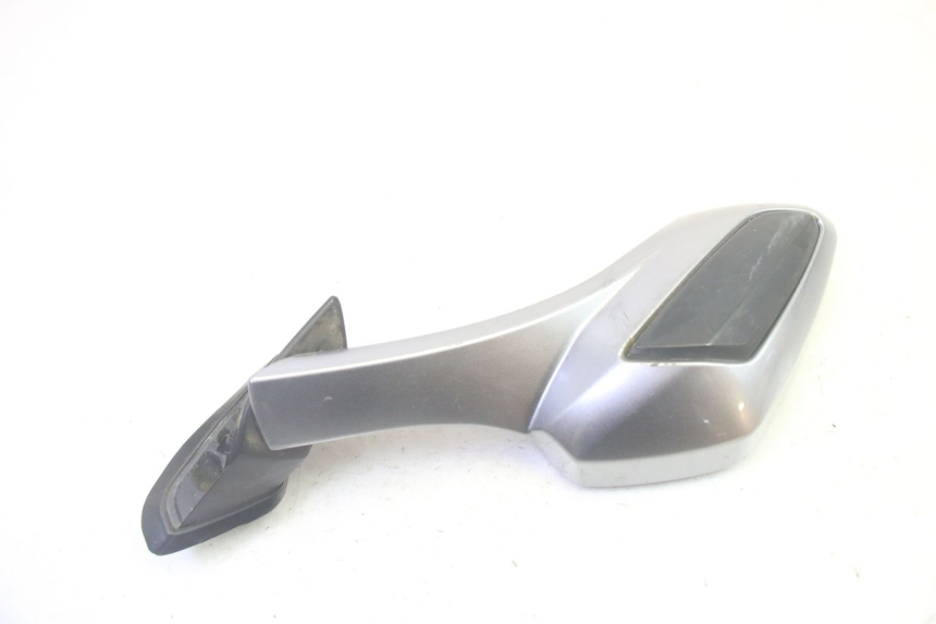 photo de SPECCHIO DESTRO SYM GTS EVO 125 (2009 - 2013) - Primo piano tecnico