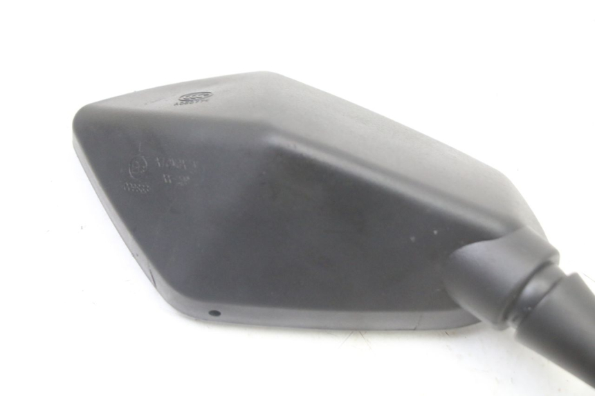 photo de SPECCHIO DESTRO SYM ORBIT III 3 4T 50 (2021 - 2025) - Dettagli dei punti di fissaggio