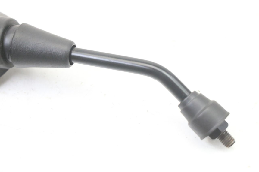 photo de SPECCHIO DESTRO SYM ORBIT III 3 4T 50 (2021 - 2025) - Stato della superficie e materiale