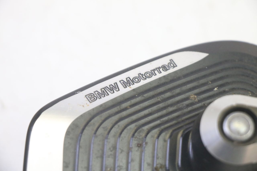 photo de SPECCHIO DESTRO BMW R GS 1250 (2021 - 2024) - Dettagli dei punti di fissaggio