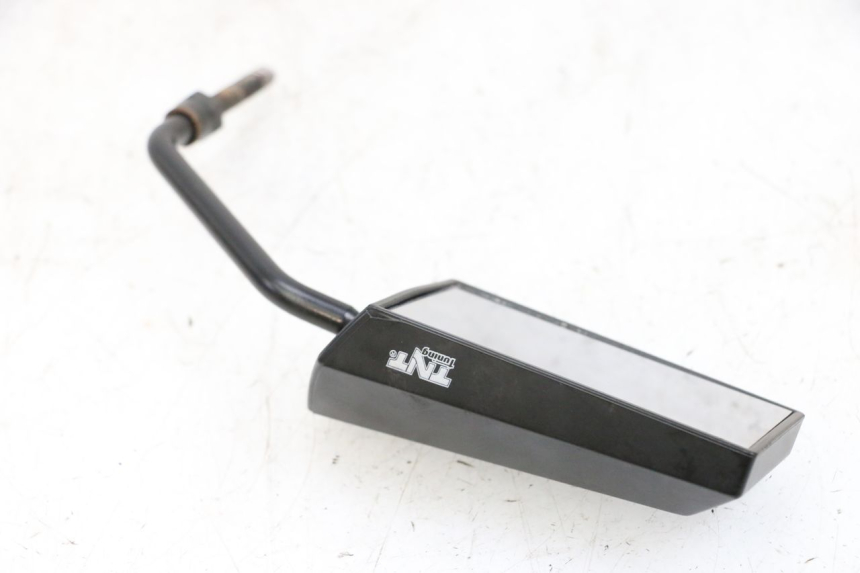 photo de SPECCHIETTO SINISTRO MBK BOOSTER SPIRIT 50 (2004 - 2017) - Primo piano tecnico