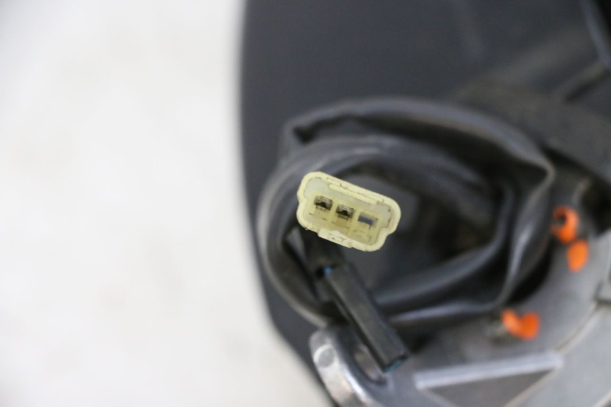 photo de SPECCHIO SINISTRO SUZUKI BURGMAN 650 (2013 - 2020)