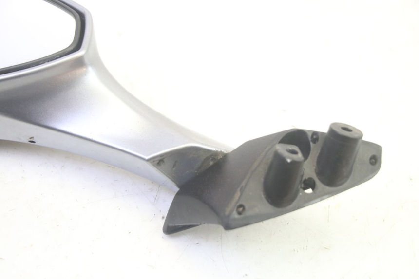 photo de SPECCHIO SINISTRO SYM GTS EVO 125 (2009 - 2013) - Zoom sullo stato d'uso