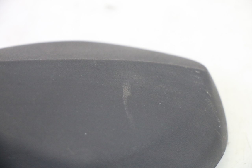 photo de SPECCHIO SINISTRO PIAGGIO MP3 HPE 350 (2018 - 2020) - Stato della superficie e materiale