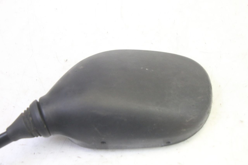 photo de Specchietto sinistro YAMAHA TZR 50 (2008 - 2016) - Dettagli dei punti di fissaggio