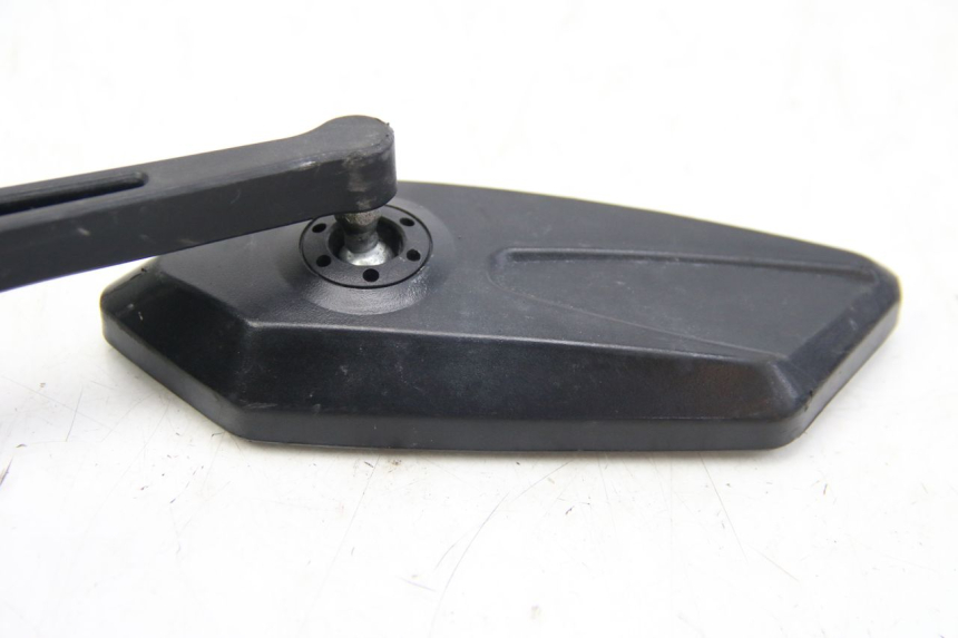 photo de SPECCHIETTO SINISTRO PEUGEOT V-CLIC VCLIC 50 (2007 - 2013)