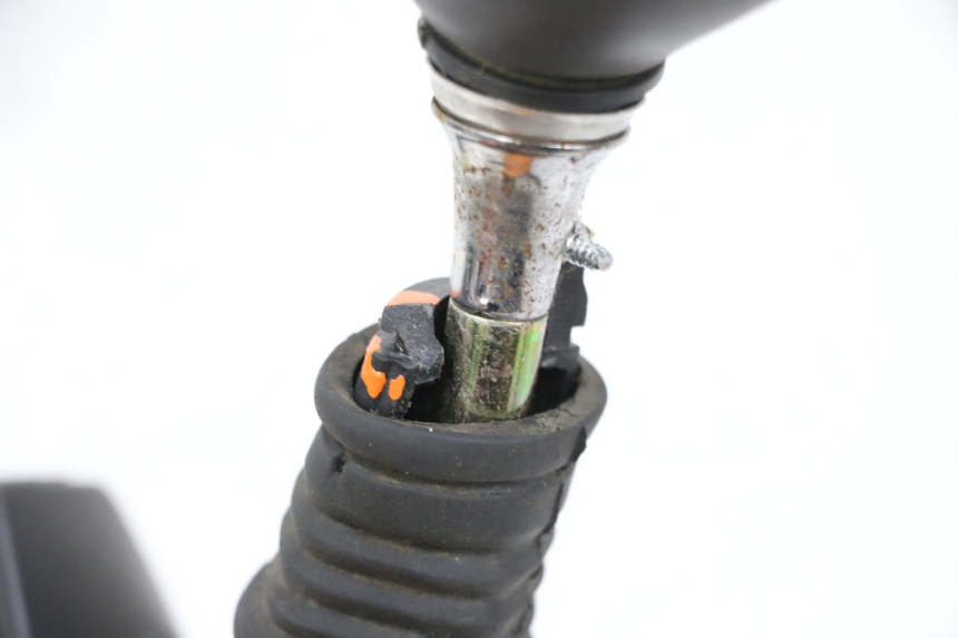 photo de SPECCHIO SINISTRO PIAGGIO X8 125 (2004 - 2007) - Zoom sullo stato d'uso