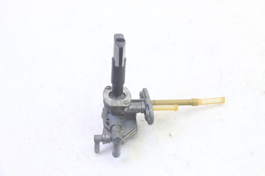 photo de RUBINETTO SERBATOIO SUZUKI GSF N BANDIT 600 (1996 - 1999) - Zoom sullo stato d'uso