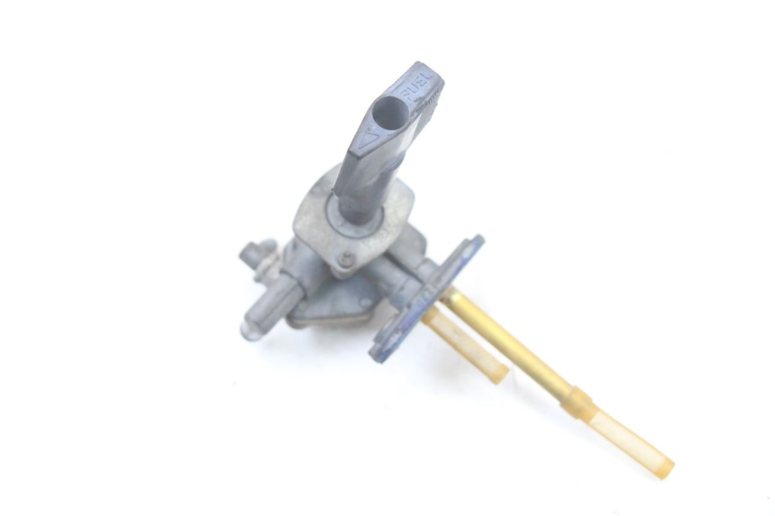 photo de RUBINETTO SERBATOIO SUZUKI GSF S BANDIT 600 (2000 - 2004)