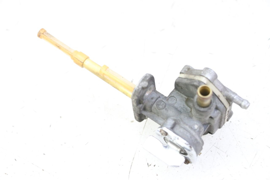 photo de RUBINETTO SERBATOIO KAWASAKI ZR7 ZR-7 S 750 (1999 - 2004)