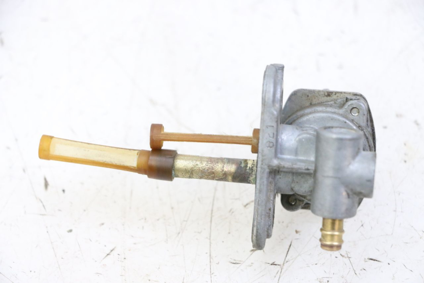 photo de RUBINETTO DEL SERBATOIO YAMAHA PW 80 (1983 - 2014)