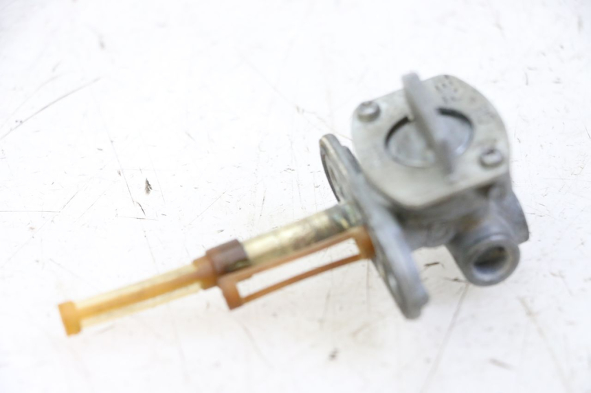 photo de RUBINETTO DEL SERBATOIO YAMAHA PW 80 (1983 - 2014)