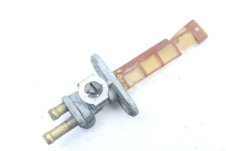 photo de RUBINETTO SERBATOIO SUZUKI GS F 500 (2004 - 2007)