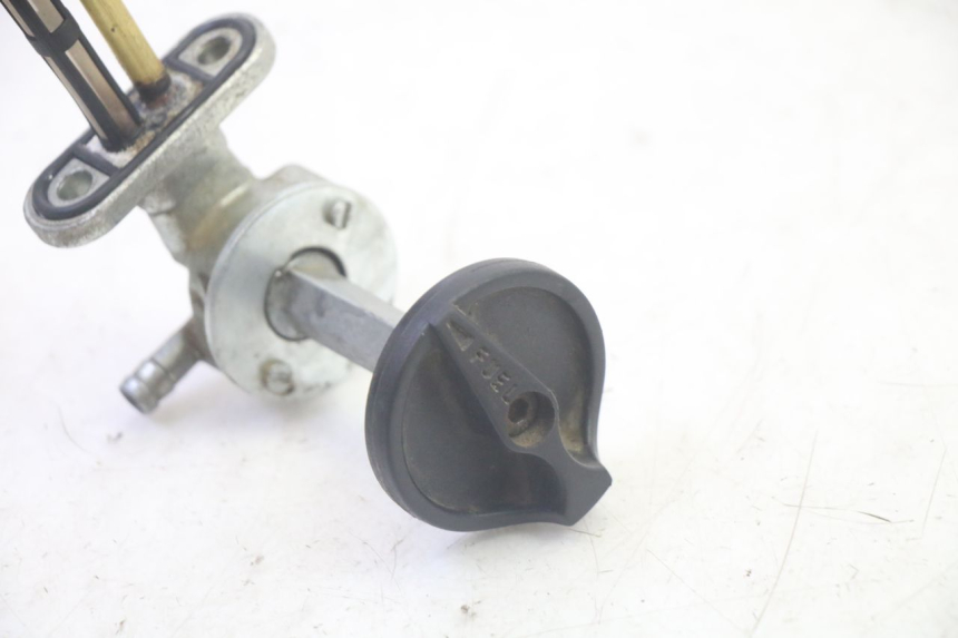 photo de RUBINETTO SERBATOIO YAMAHA TZR 50 (2008 - 2016) - Dettaglio del componente